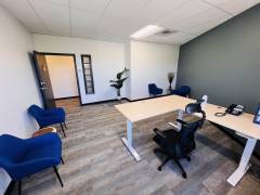 Office 330 (5)